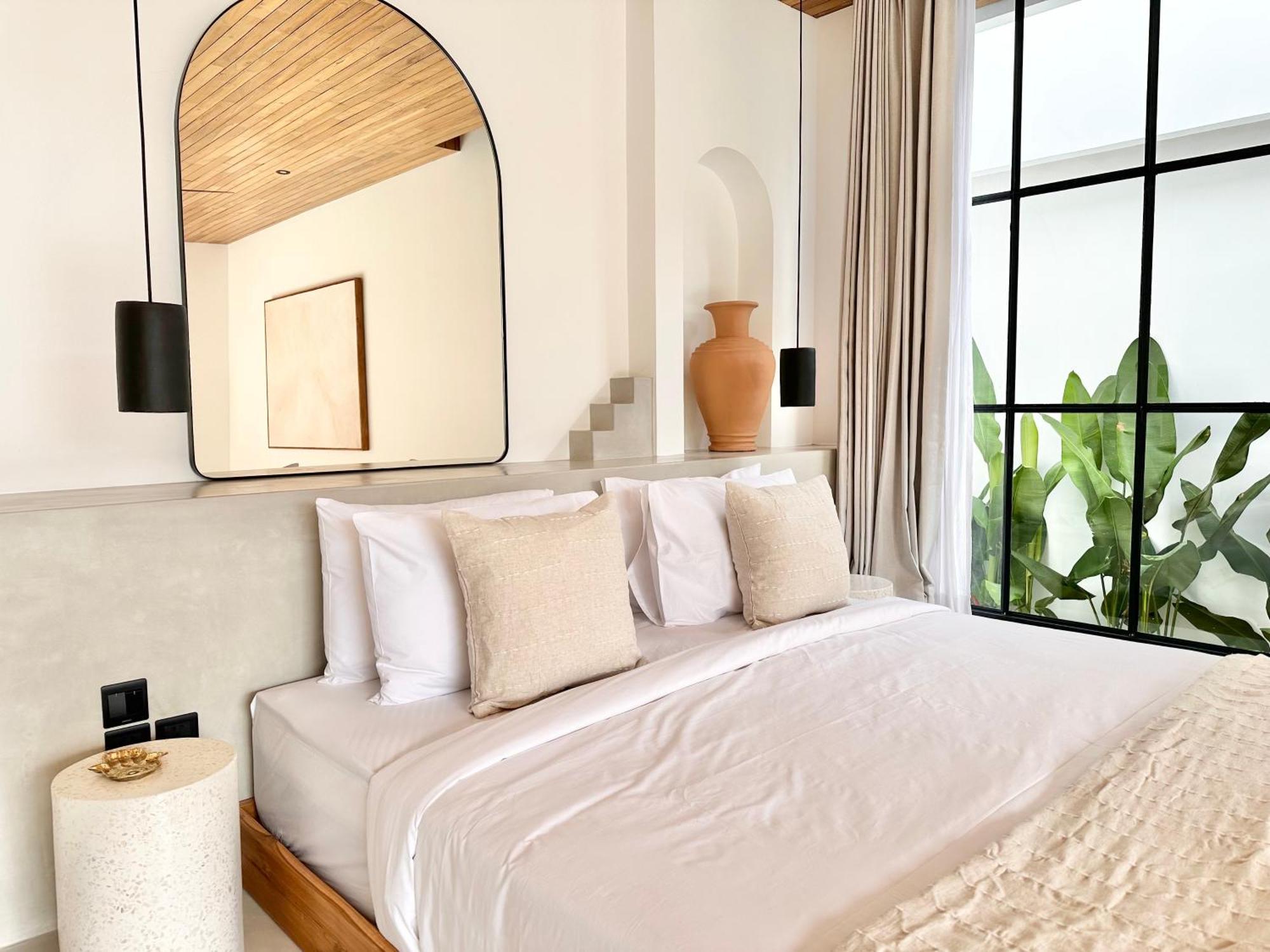 The Suites By The Young Villas Uluwatu  Exterior photo